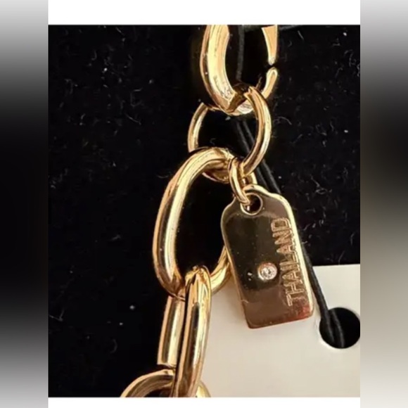 Coach Signature Chunky gold necklace - Picture 3 of 5